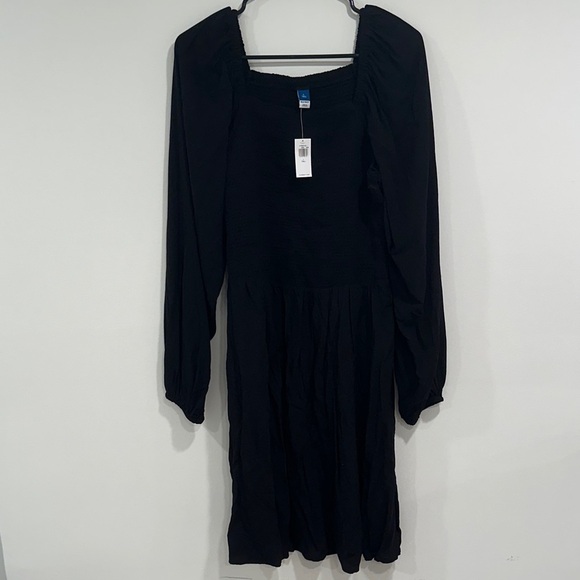 Old Navy Elegant Black Long Sleeve Dress - Picture 1 of 6